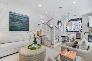 Living Area, 1st Floor