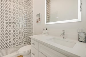 Twin Bunk Bathroom, 2nd Floor