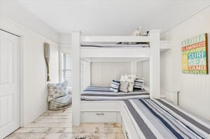1st Floor, Bunk Bedroom