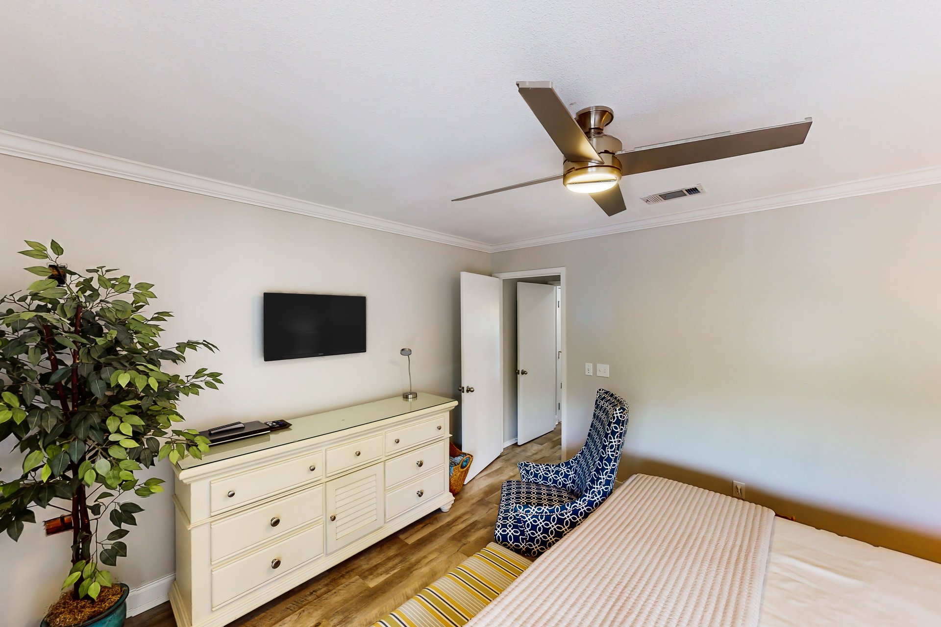 Harbour Point 919 17