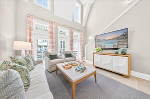 1st Floor, Living Room