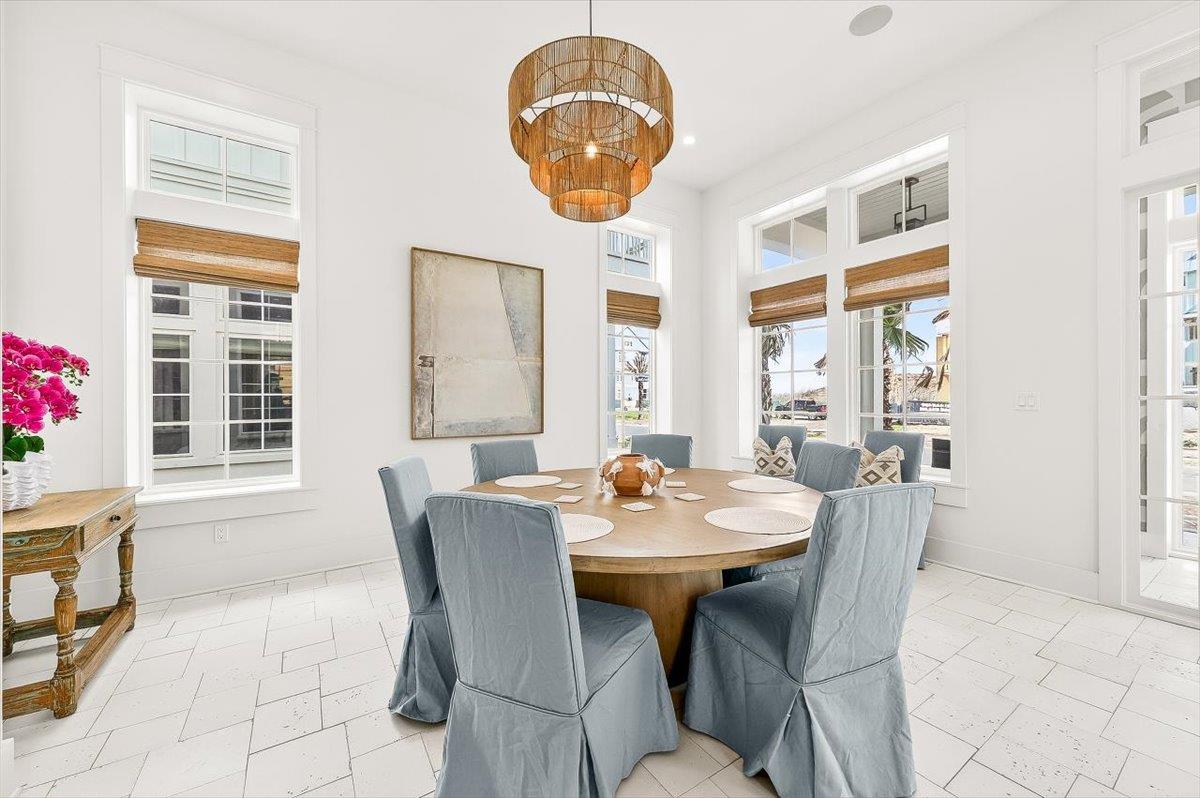 Dining Area, 1st Floor