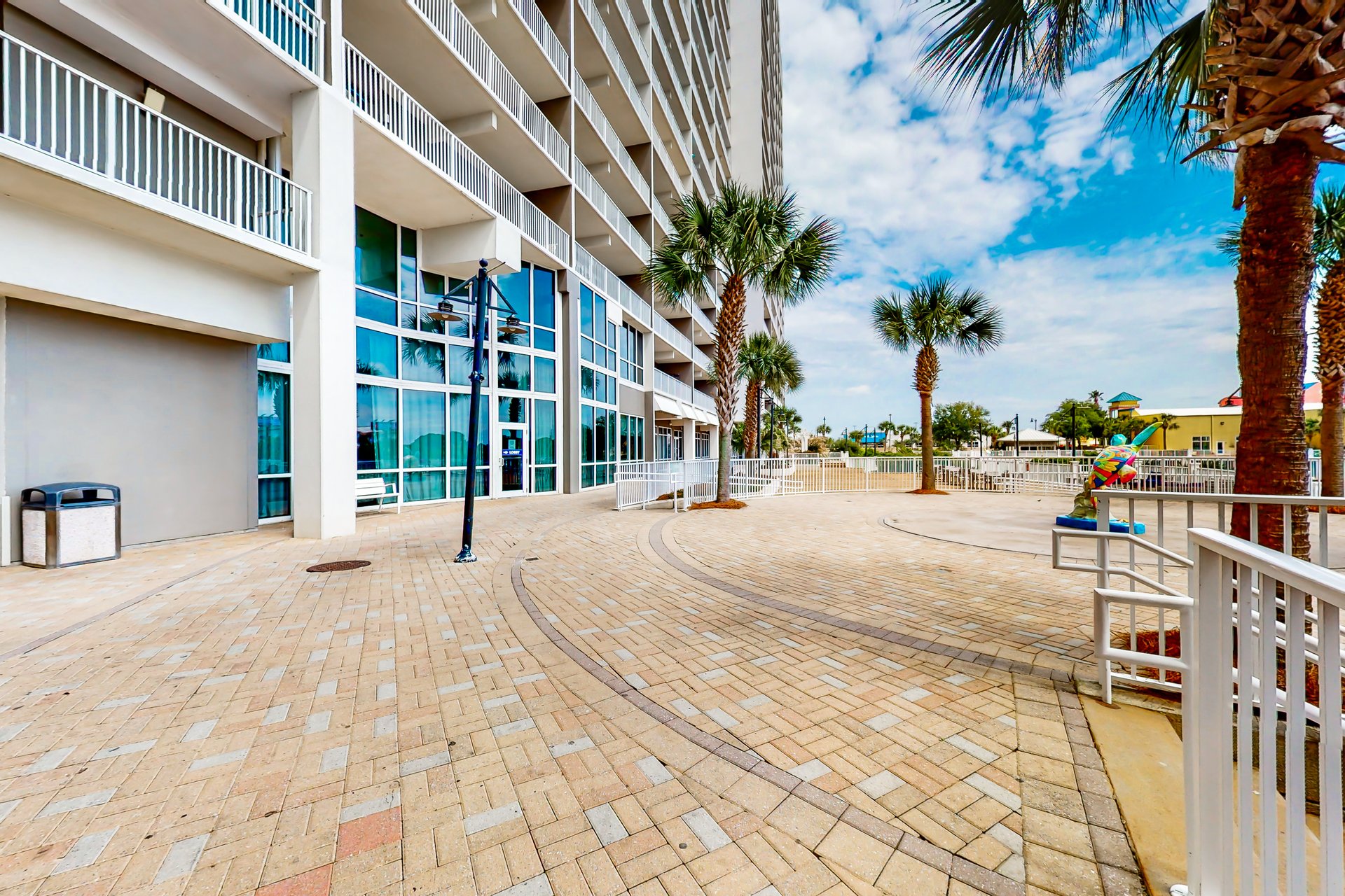 Laketown Wharf 1125 26