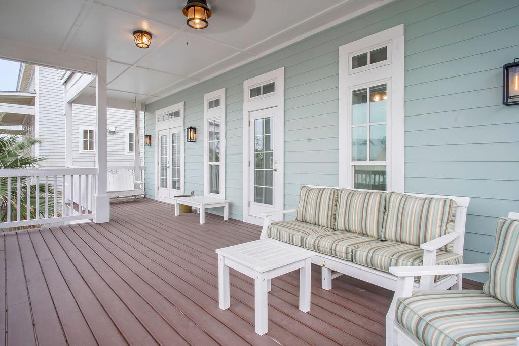 King Balcony, 2nd Floor