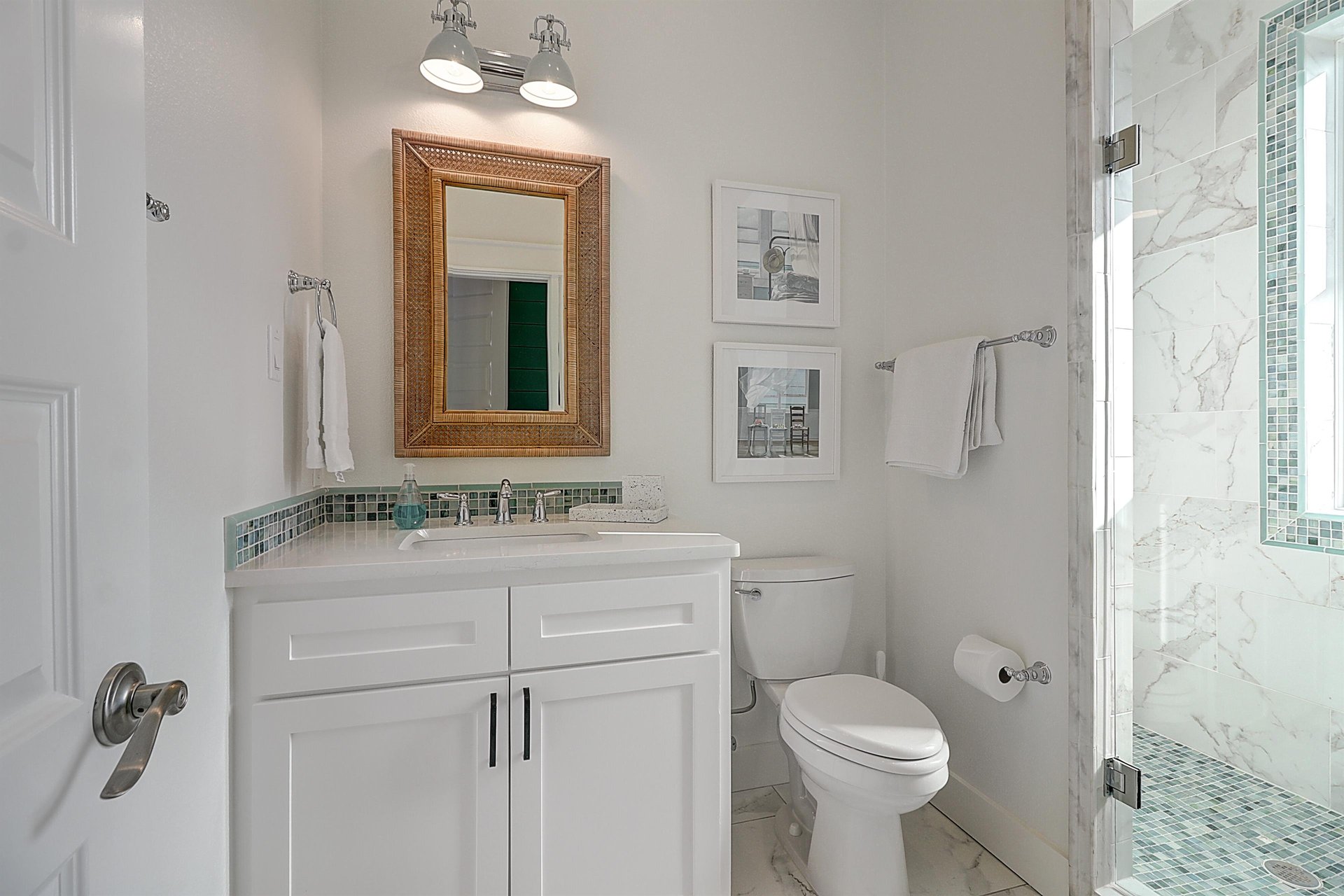 4th King Suite Full Bath, 3rd Floor