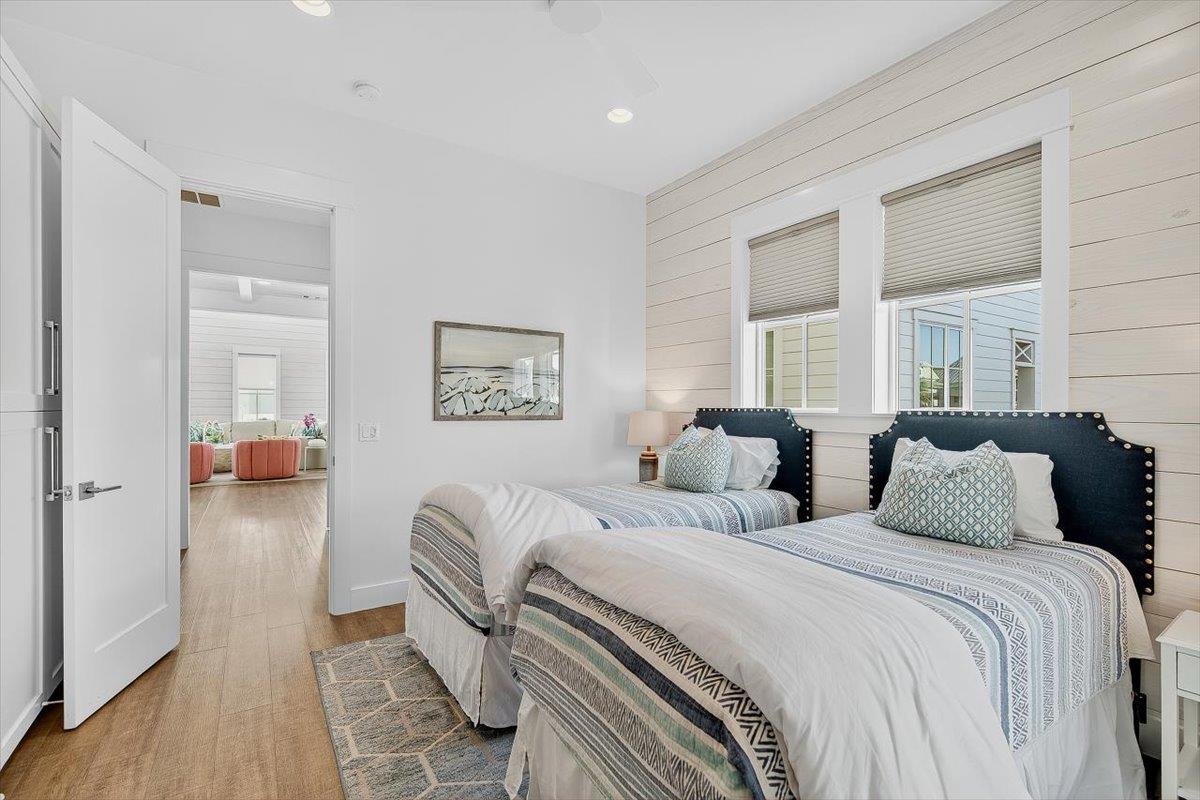 Twin Bedroom, 2nd Floor