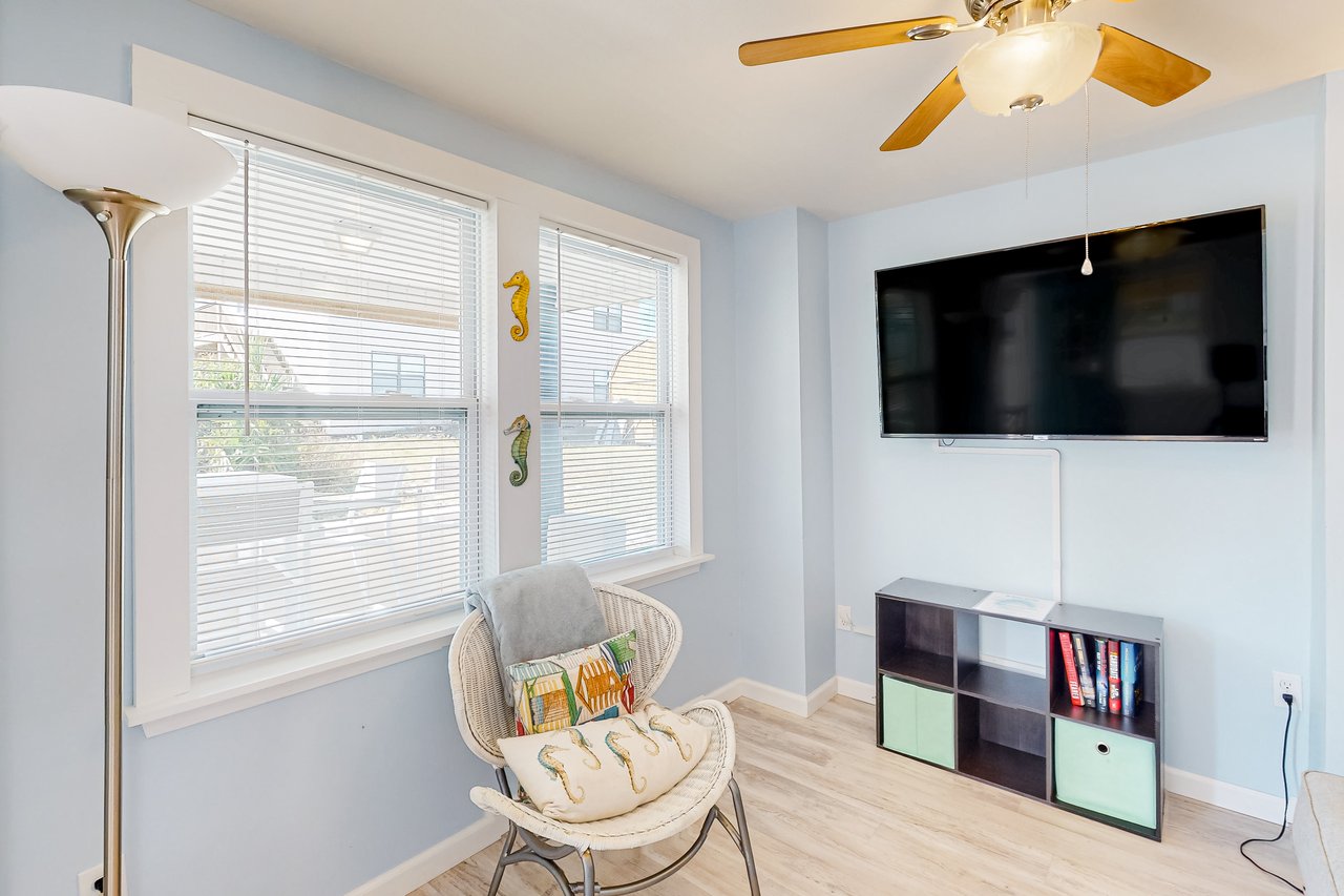 Pelicans Nest  Lower 4