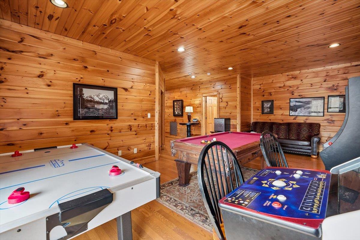 41Game Room
