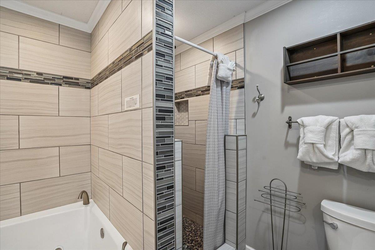 031Primary Bath