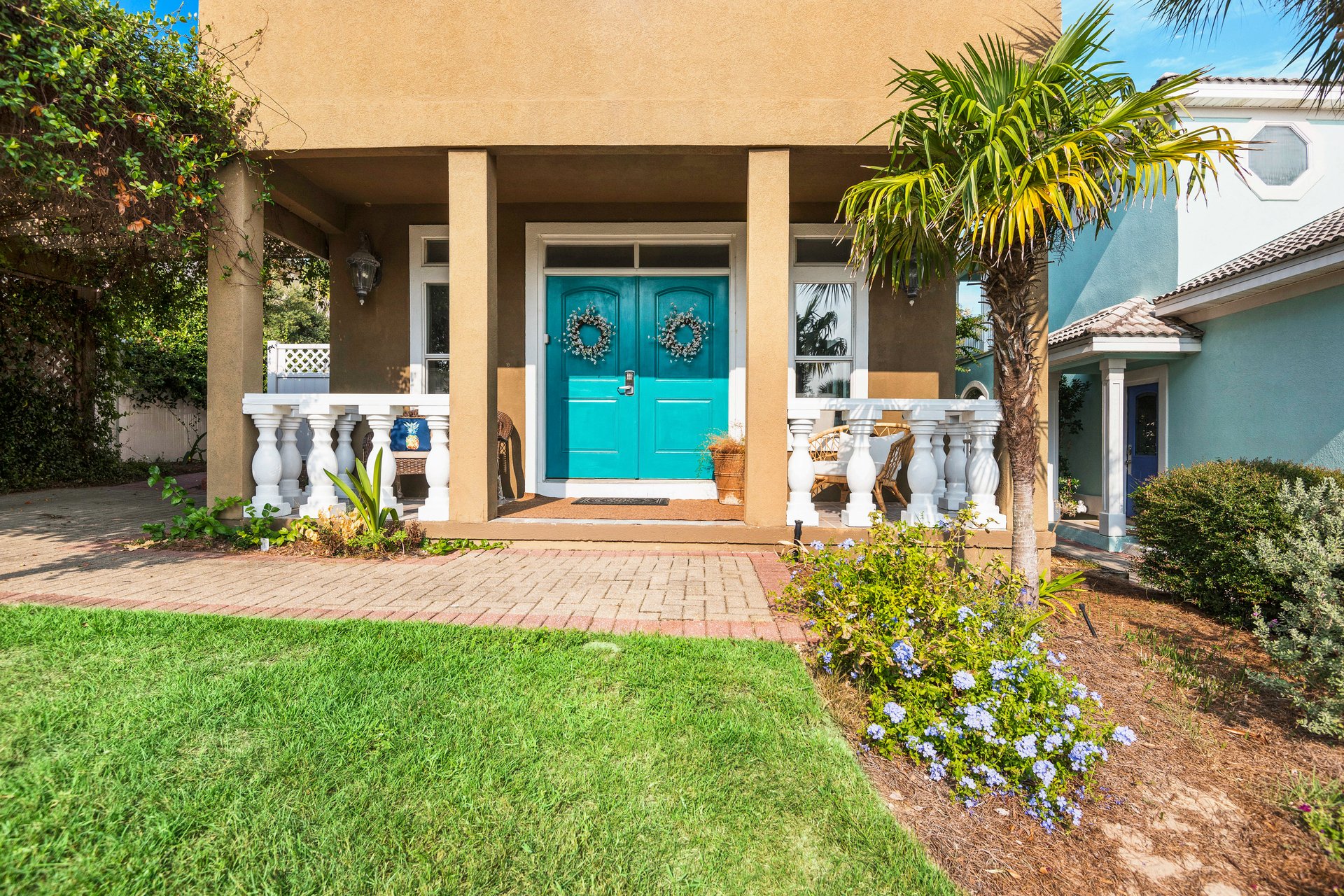 Terra Cotta Happy Ours 34