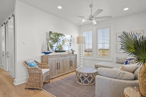 Living Area, 1st Floor