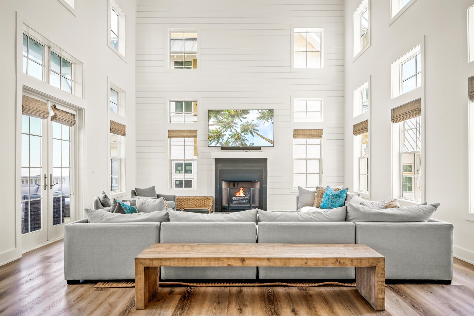 2nd Floor, Main Living Room