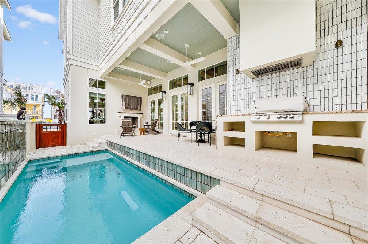 Private Pool Courtyard, 1st Floor