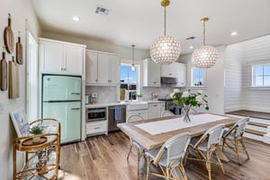 Dining Area, Kitchen, 1st Floor