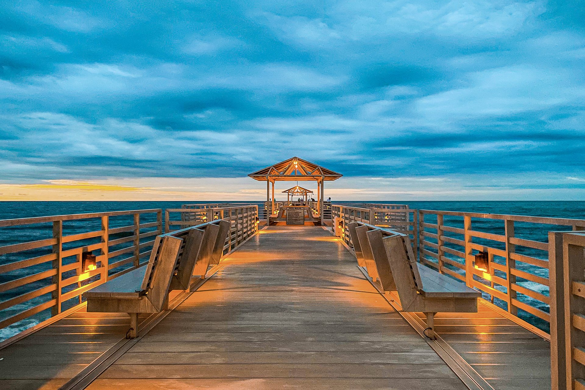 Four Seasons 701E Pier 701 East 35