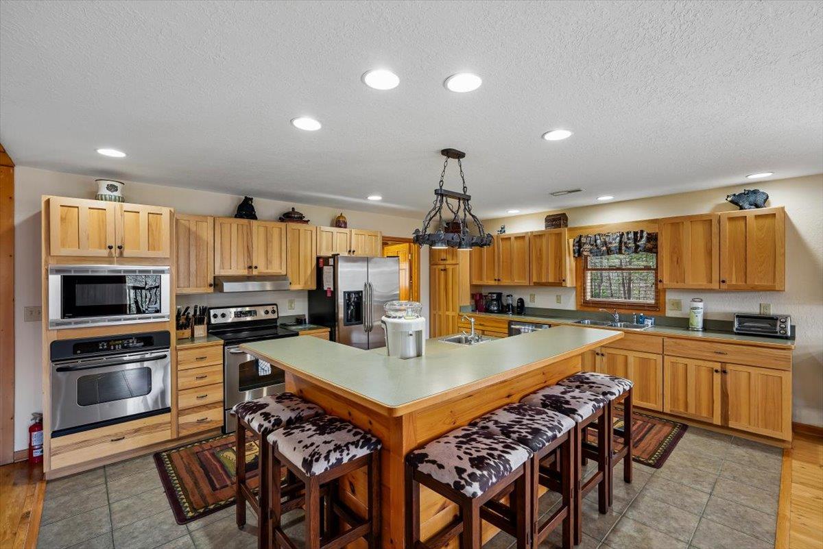 006Kitchen
