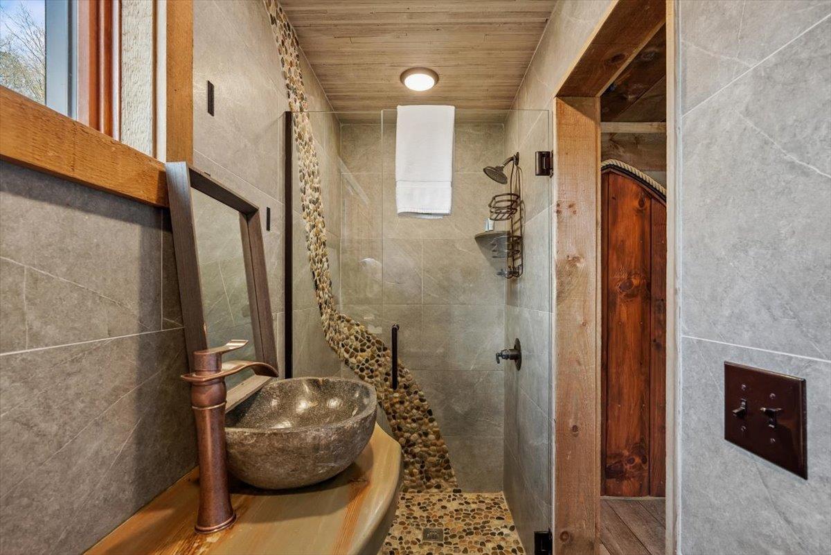 35Bath