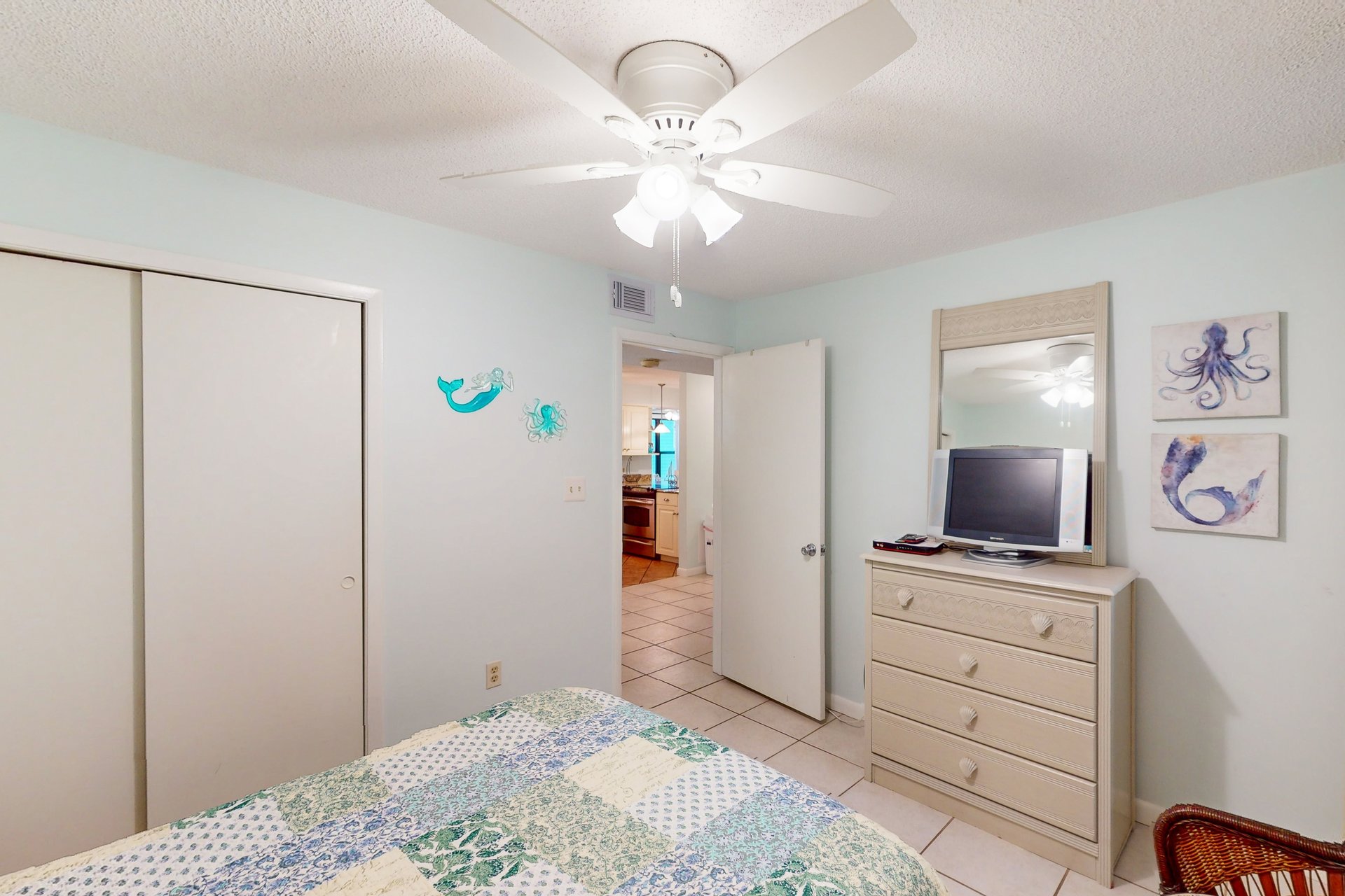 Compass Point 210 13