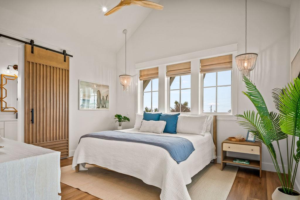 Primary King Bedroom, 2nd Floor