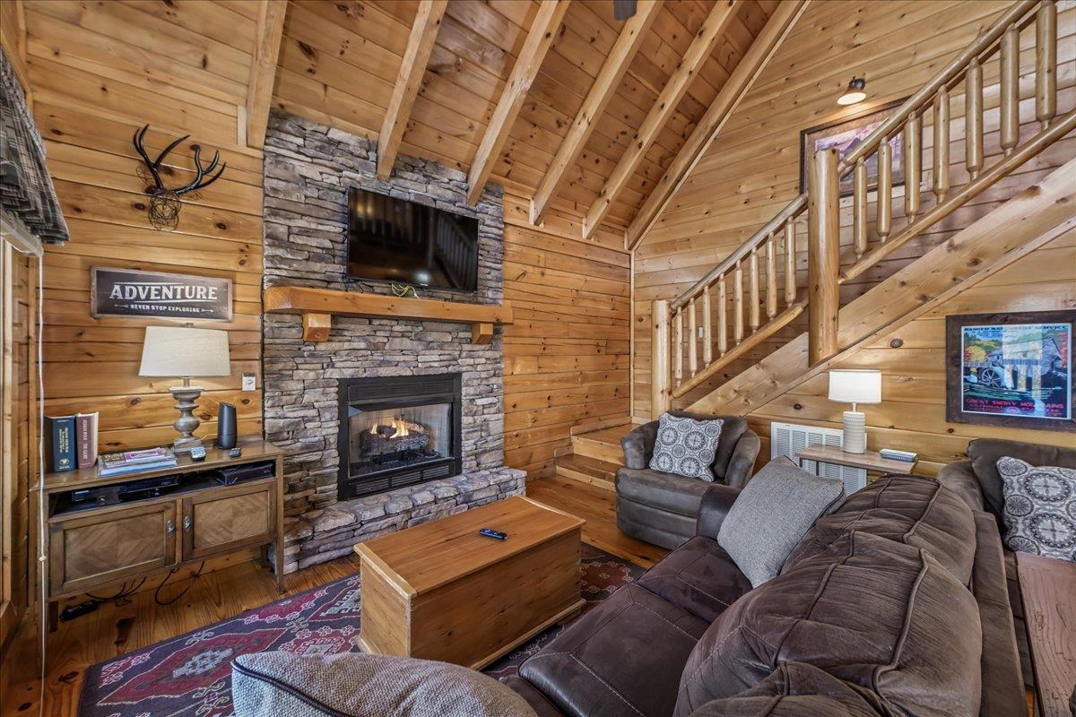 Main Level Living Room w gas fireplace  Queen Sleeper