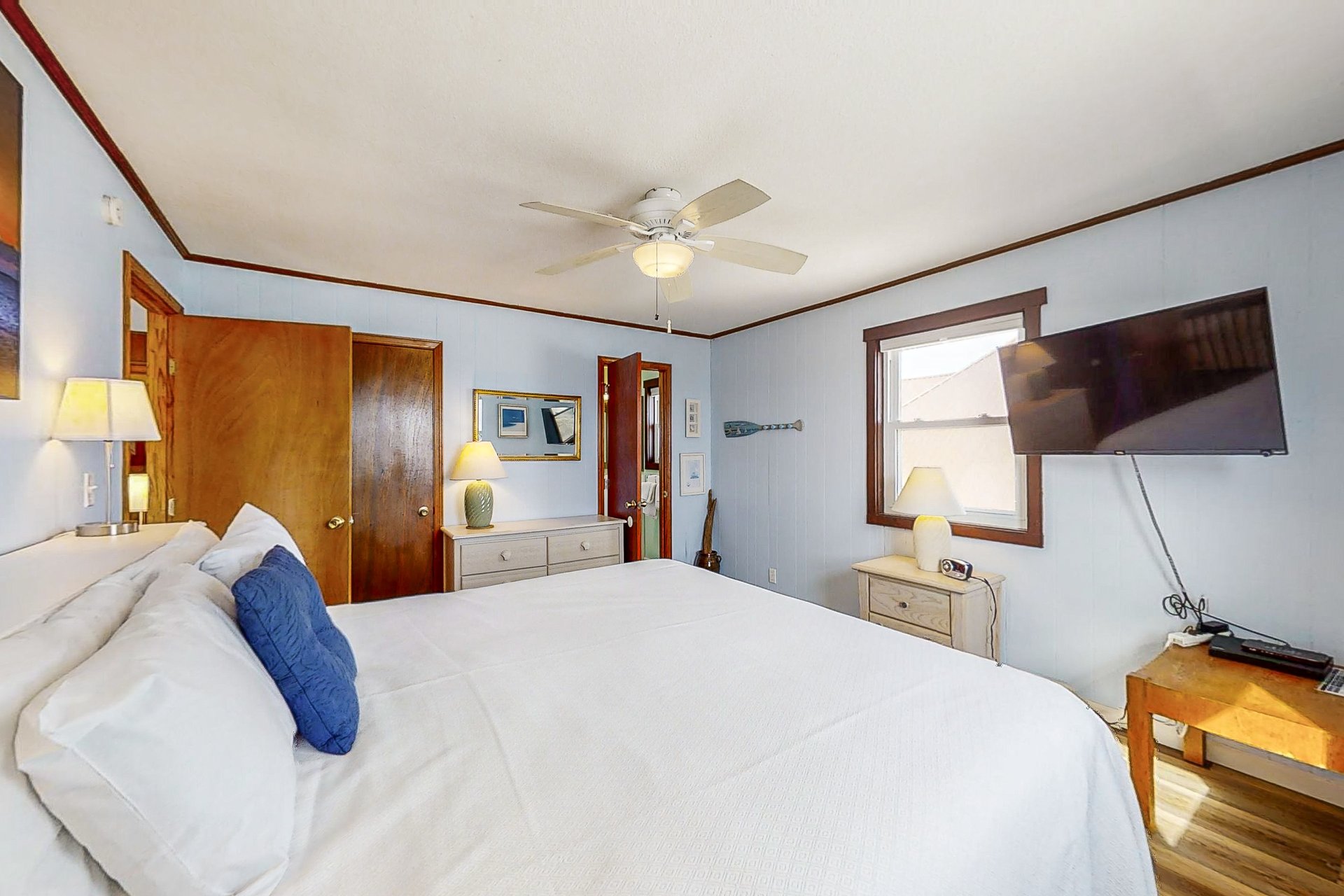 Muldoon Beach House 15