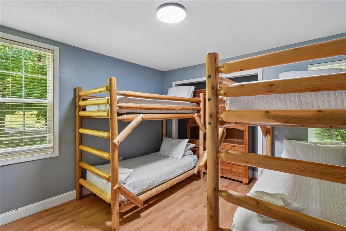 Double Twin Bunkroom