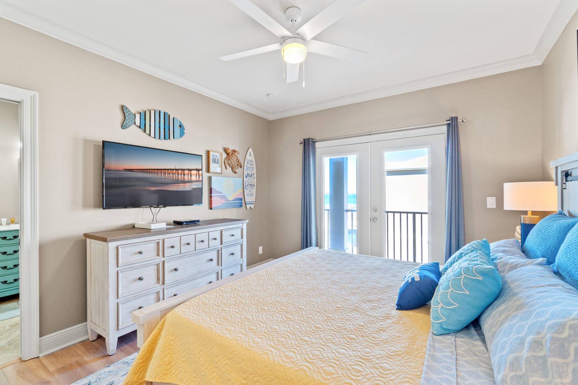 Guest Bedroom 3 King