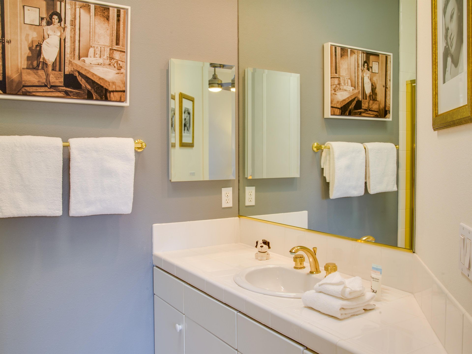 Beautiful Guest Bathroom