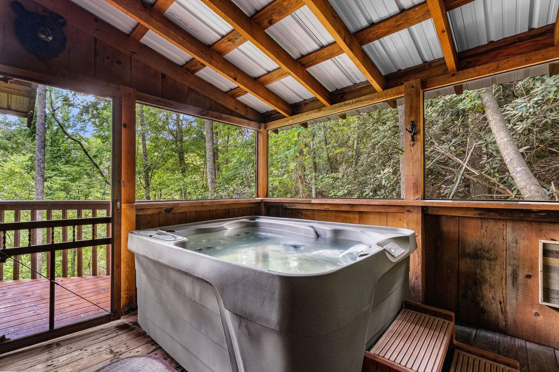 Hot tub with steps