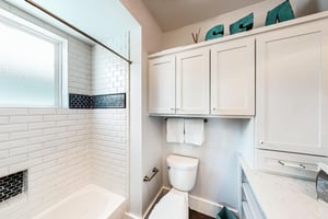 Primary King Ensuite, 2nd Floor