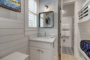 2nd Floor, Bathroom Area