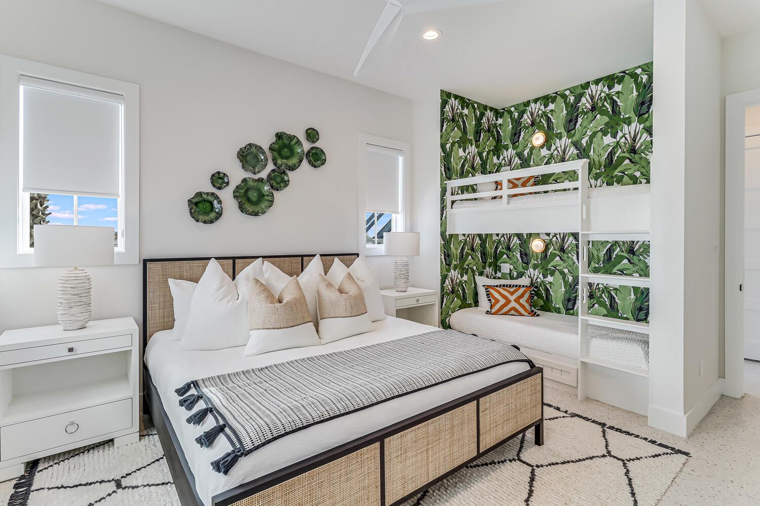 1st Floor King Suite with Additional Twin Beds