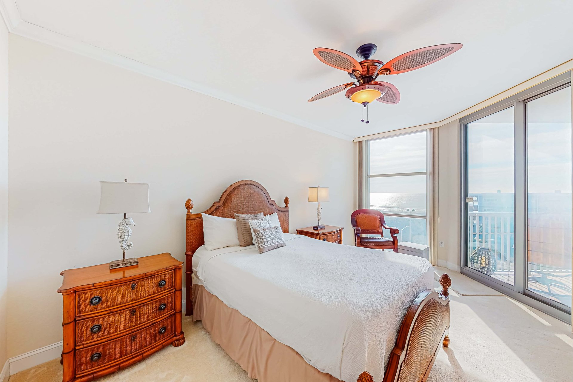 Emerald Dolphin 540 11