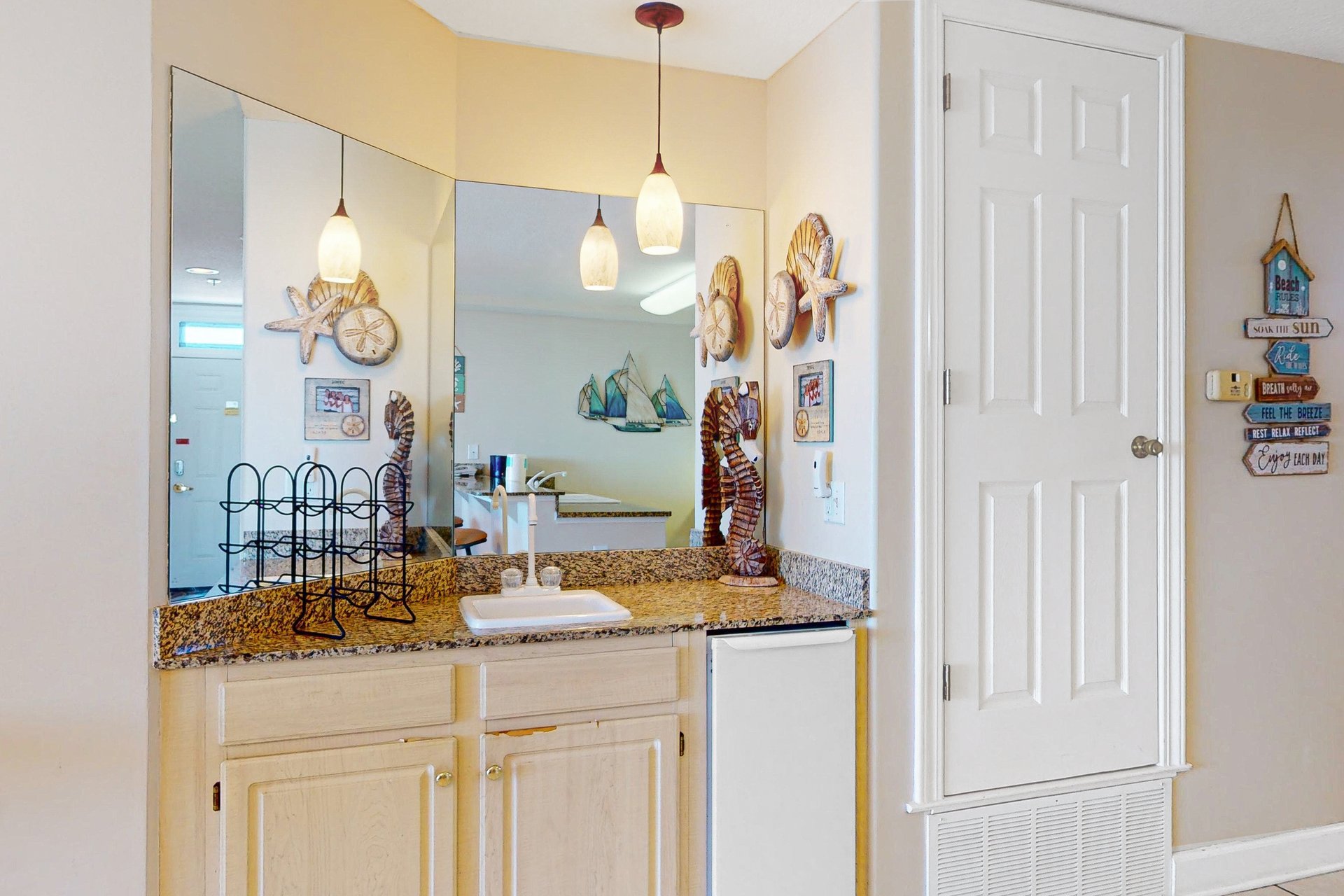 Regency Isle 1005 14