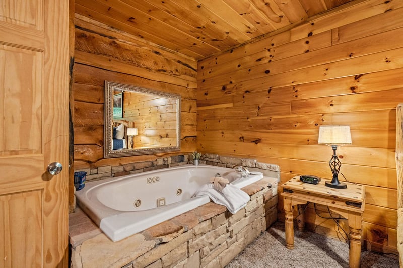 Jacuzzi Tub