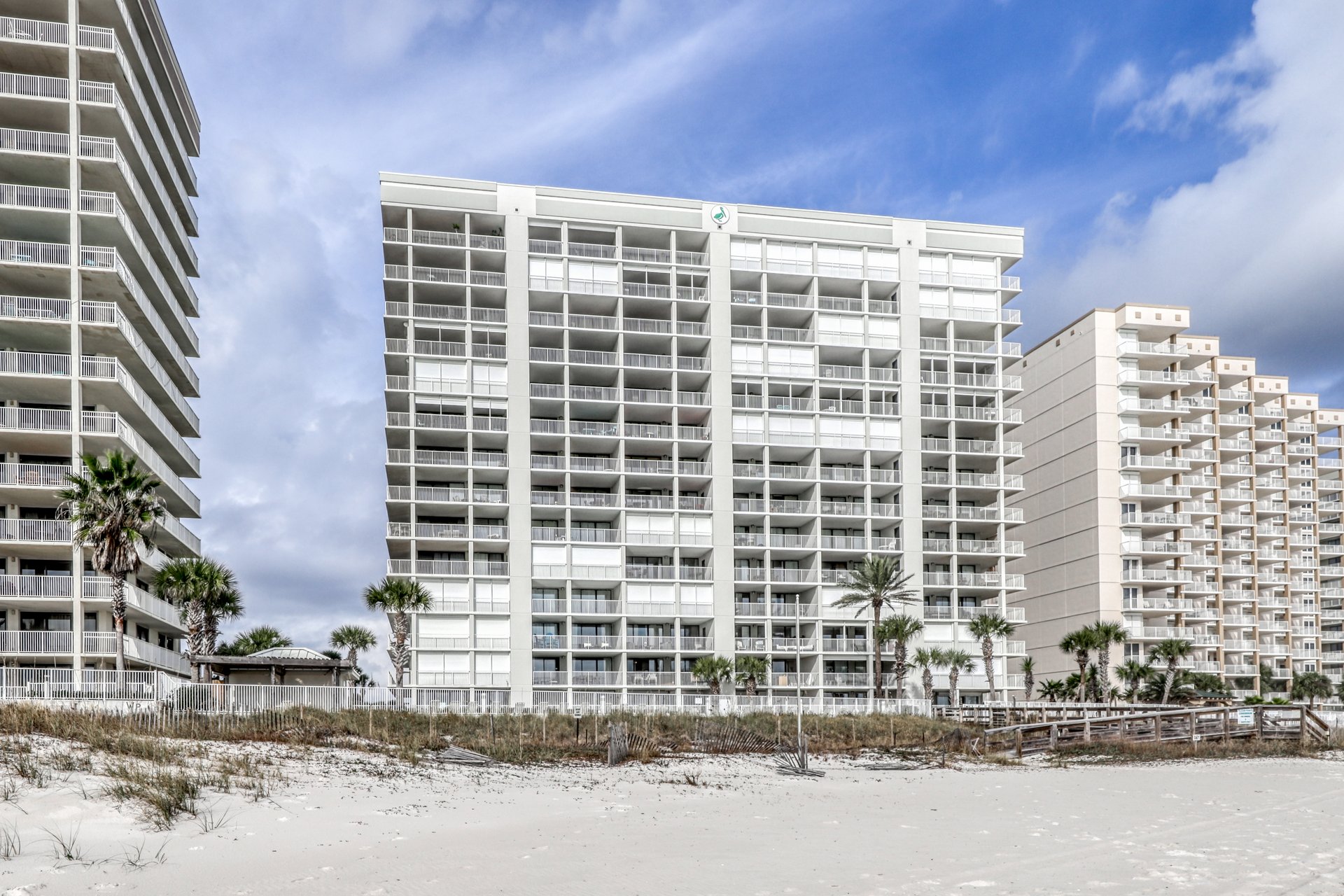 Pelican Pointe 806 25