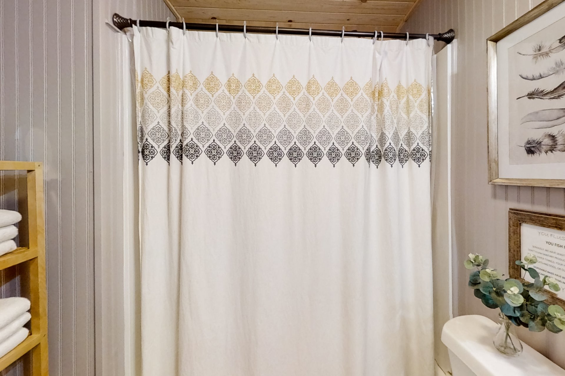 Cape Avenue Escape 14