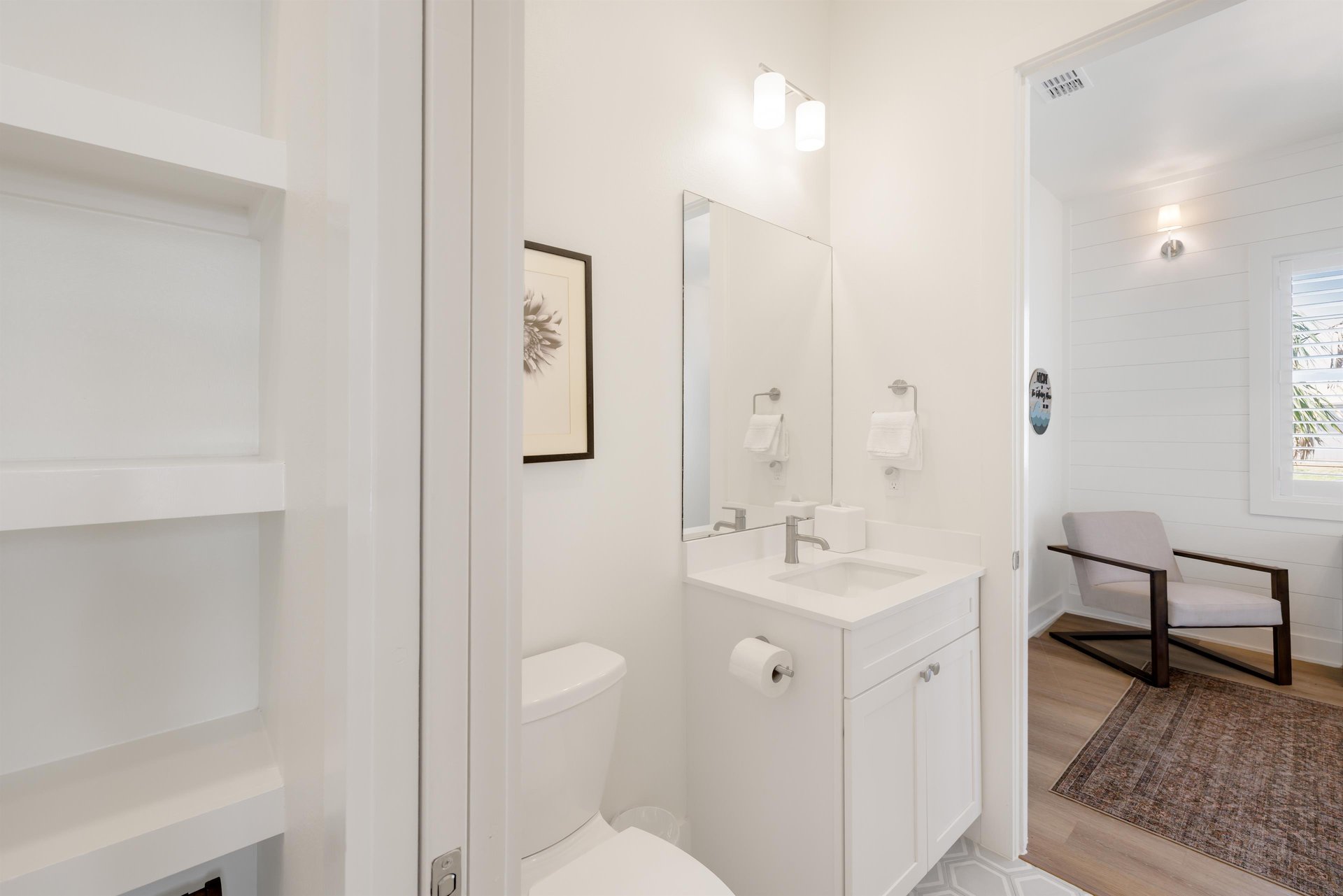 1st Floor, Shared Bathroom