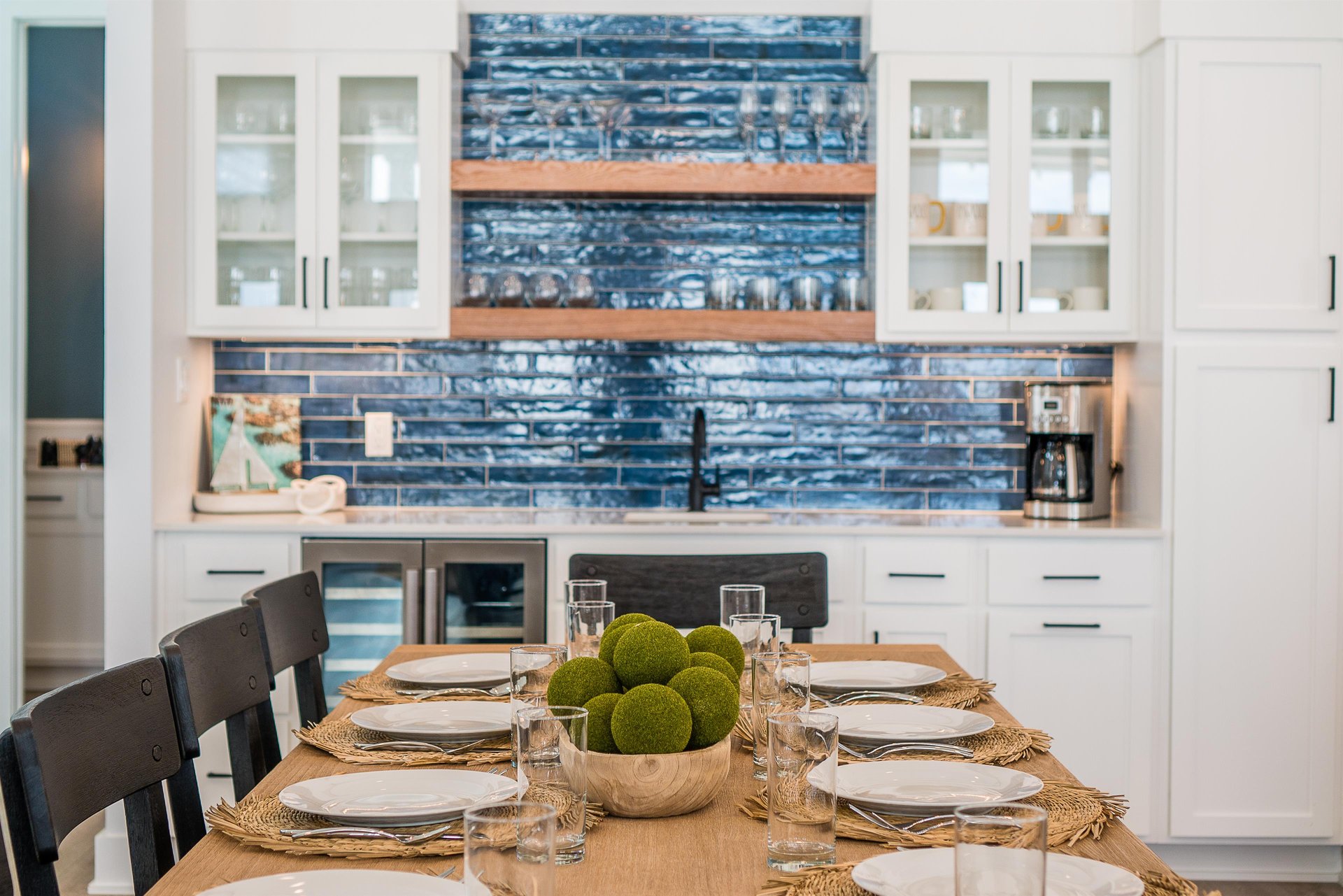 2nd Floor Dining Area