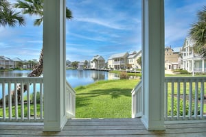 Lakeside Porch, 1st Floor Primary Suite