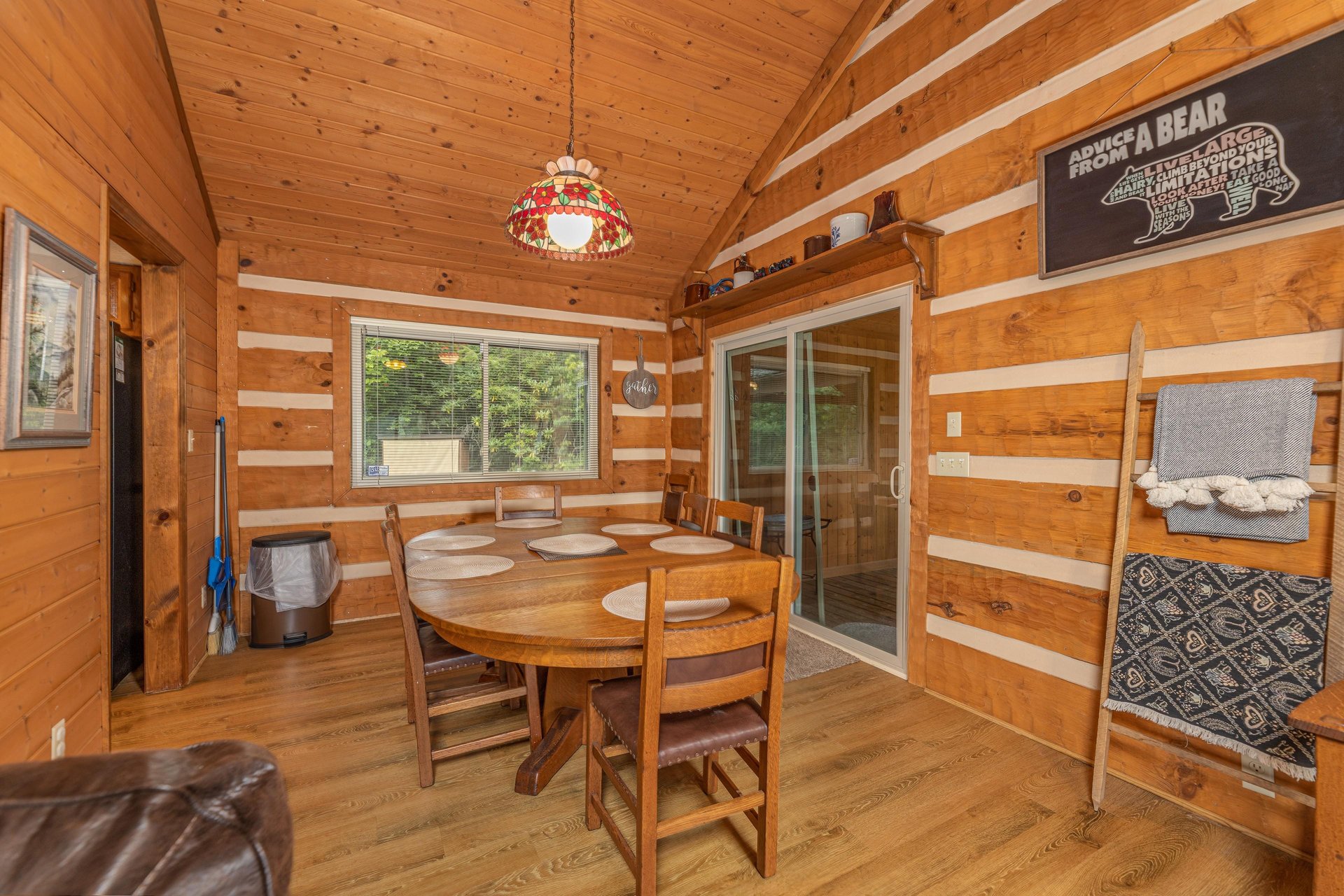 Dining table for six at Cubs Crib, a 3 bedroom cabin rental located in Gatlinburg