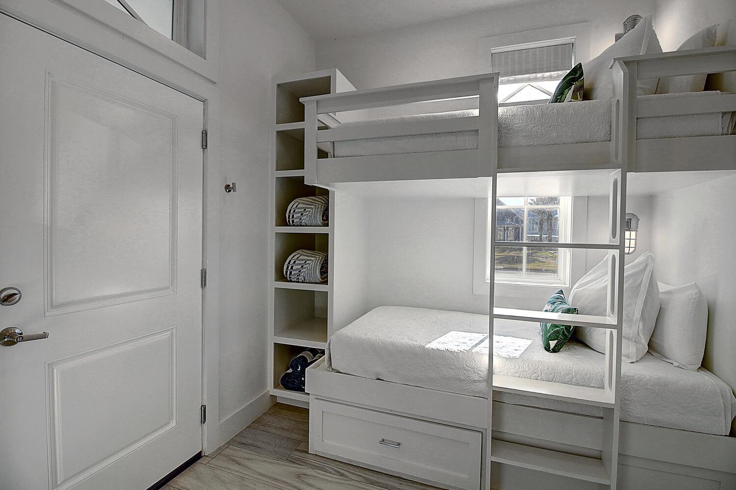 1st Floor, Bunk Area