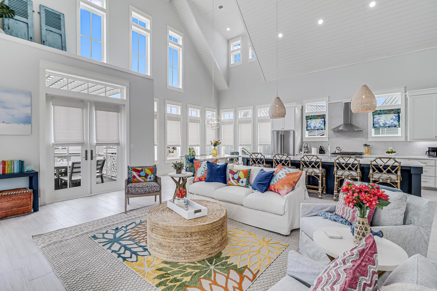 2nd Floor, Living Area