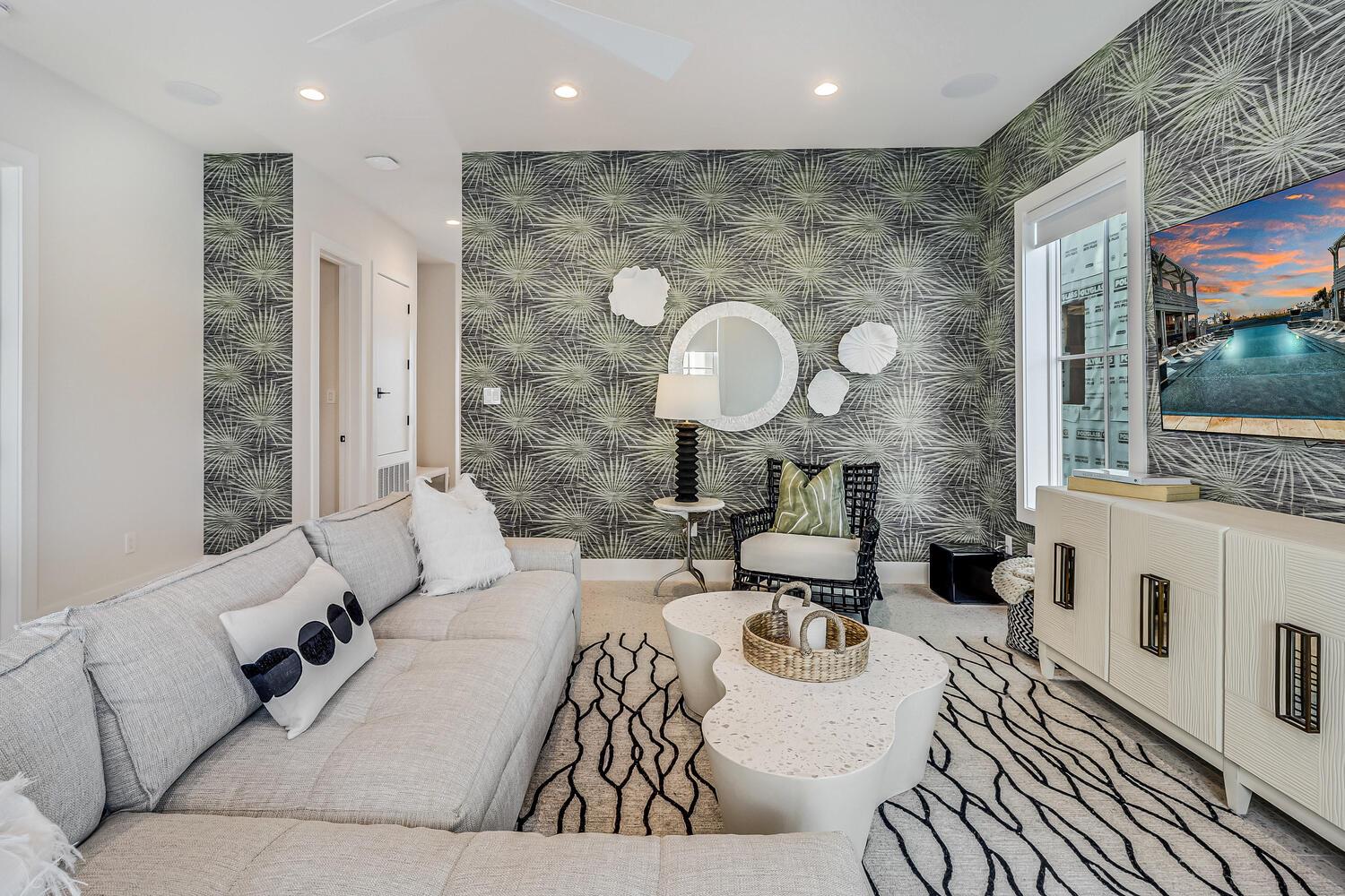 1st Floor Sitting Area