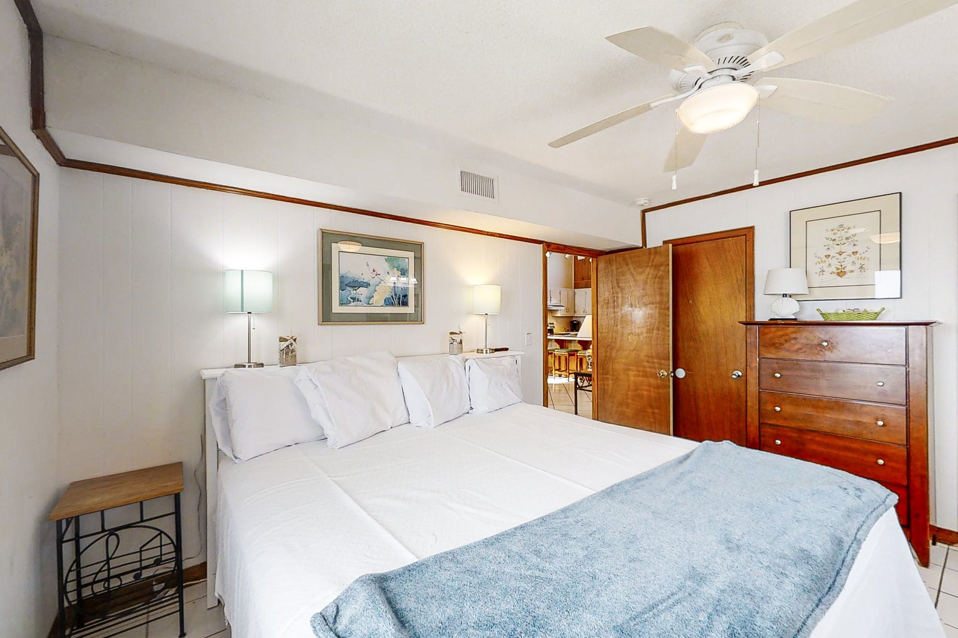 Muldoon Beach House 11