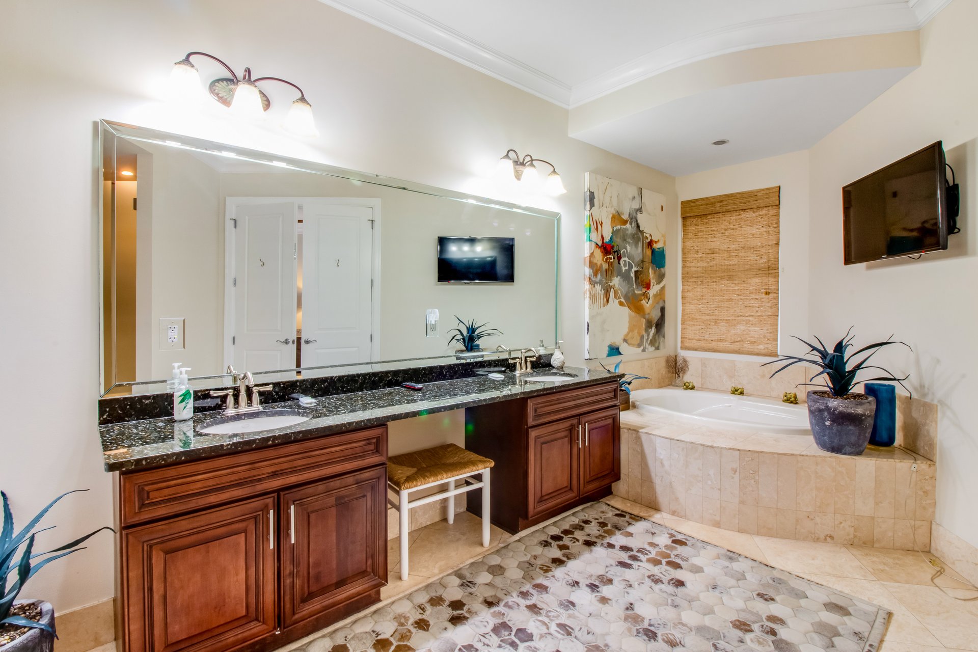 Sanctuary by the Sea 1110 17