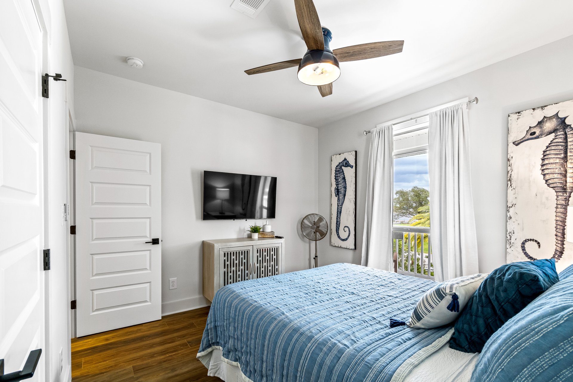 Hideaway on the Bay 15