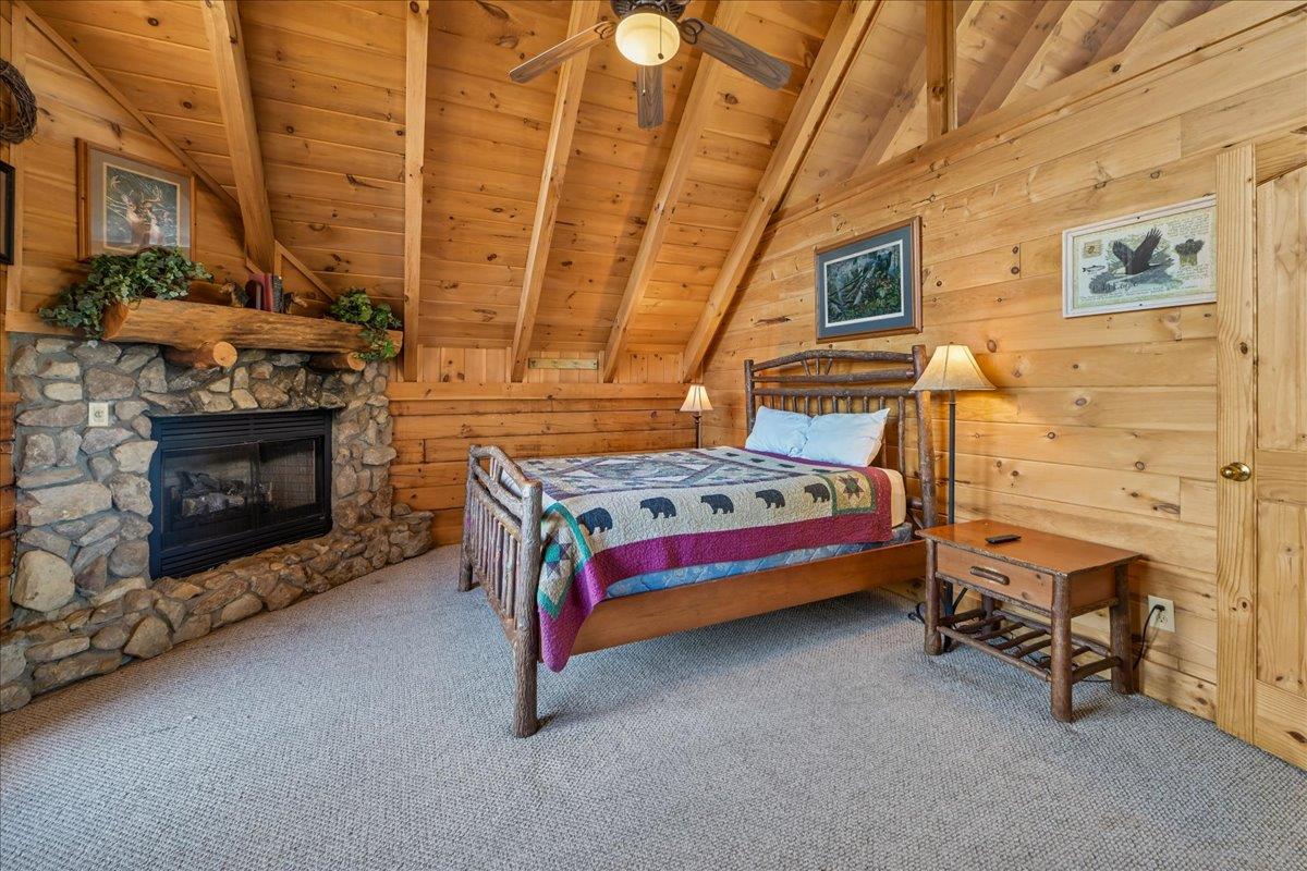 62Primary Bedroom
