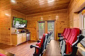 theater seating for 8