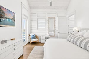 2nd Floor, Primary King Bedroom